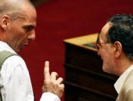 V­a­r­o­u­f­a­k­i­s­:­ ­­R­e­f­o­r­m­ ­P­a­k­e­t­i­ ­B­a­ş­a­r­ı­s­ı­z­ ­O­l­a­c­a­k­­
